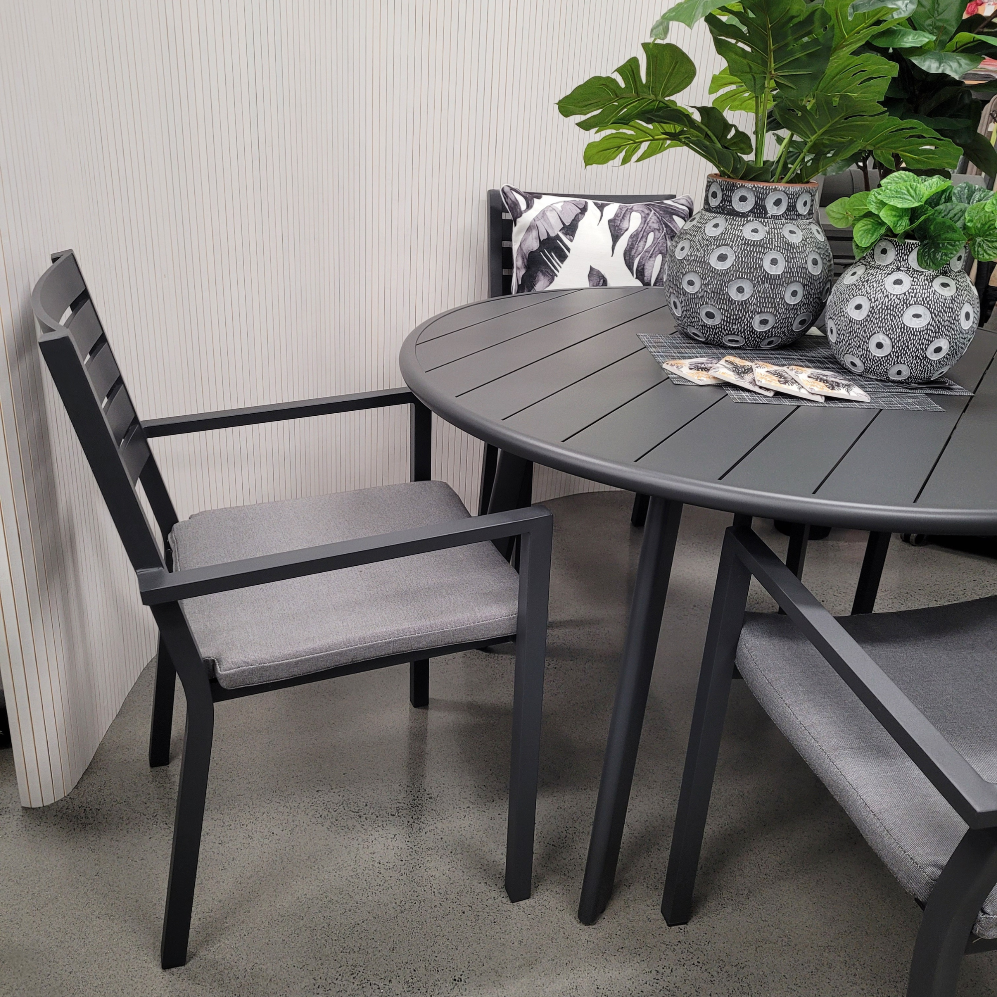 avignon and mayfair outdoor dining setting for 4 people, grey frames