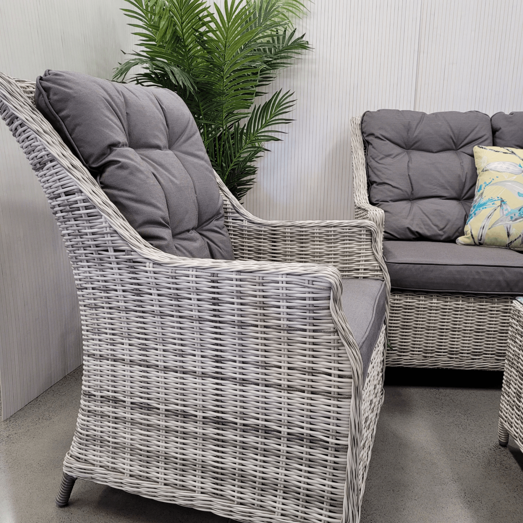 Swiss 4 piece Outdoor Wicker Lounge Set - Lume Outdoor Living