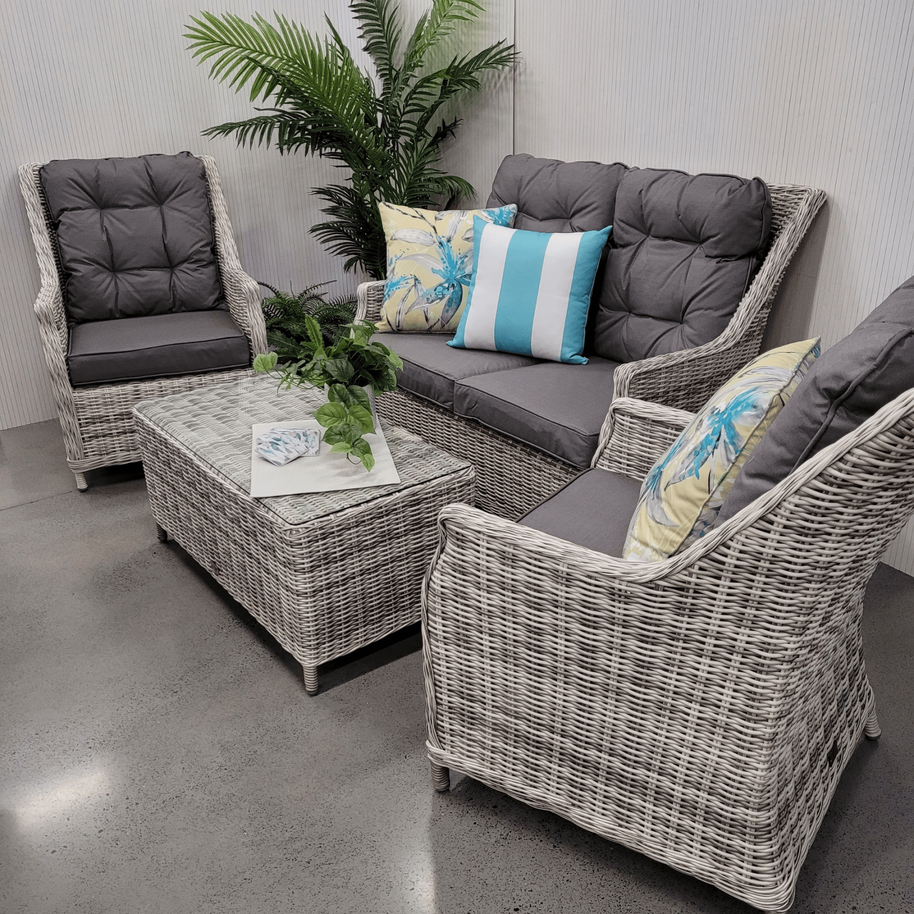 Swiss 4 piece Outdoor Wicker Lounge Set - Lume Outdoor Living